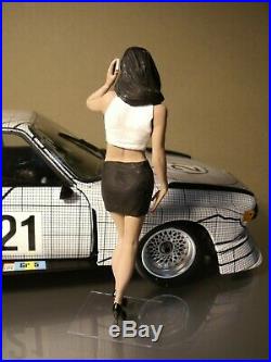 1/18 Girl Figure Emilie Painted By Vroom For Minichamps Autoart 1/18