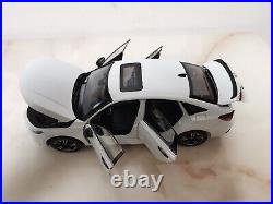 1/18 Scale HONDA INTEGRA 2022 White Diecast Car Model Toy Collection Gift Toy