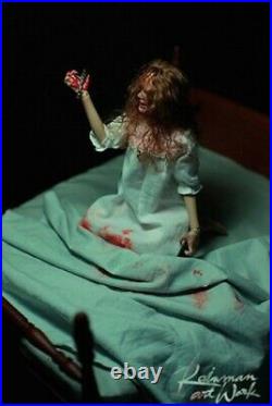 1/6 Rainman V1 & V2 Girl of Satan Regan Exorcist DX Figure Set with Bed Only 25