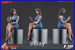 118 Smoking girl blue figurine VERY RARE! For diecast collectors