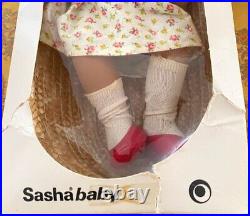 12 Vintage Trendon Sasha Doll BABY ROSIE Honey Hair 514s England in Box