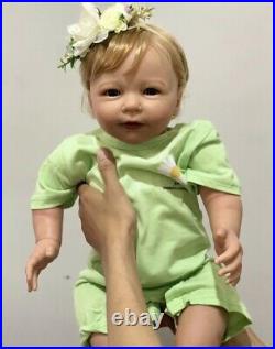 55 CM 3D-Paint Skin Soft Silicone Reborn Girl Baby Doll Toy Like Real 22 Inch Pr