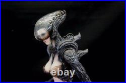 Alien Girl 14 scale Resin Cast Model Kit ZomBee Toy Company Limited Authentic