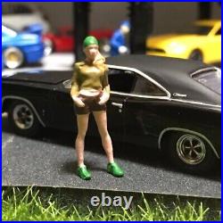 American Muscle Car 1968 DODGE CHARGER R/T Diecast Car & GIRL FIGURE SET 1/64