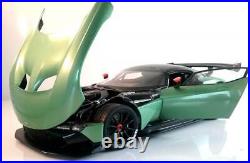 Aston Martin Vulcan in Green in 118 Scale by AUTOart by AUTOart