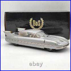 BOS 118 1955 Borgward Traumwagen Silver BOS052 Resin Model Limited Collection