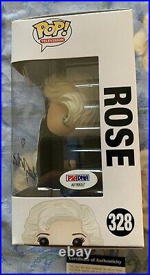 Betty White Signed Autographed Funko Pop Rose Golden Girls Psa/dna Small Ding