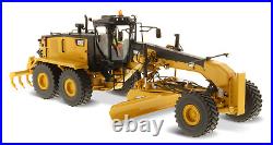 Cat 16M3 Motor Grader High Line Diecast Masters 150 Scale Model #85507 New