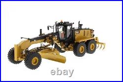 Cat 16M3 Motor Grader High Line Diecast Masters 150 Scale Model #85507 New