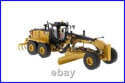 Cat 16M3 Motor Grader High Line Diecast Masters 150 Scale Model #85507 New