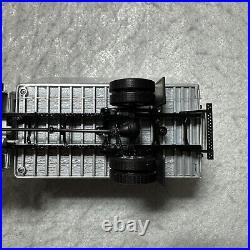 First Gear 1/34 International 4400 DT466 Interstate Lumber Truck 19-3641