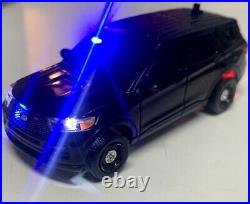 Greenlight 164 Custom 2020 Black Unmarked Ford Explore Police With LED Lights