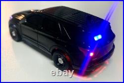 Greenlight 164 Custom 2020 Black Unmarked Ford Explore Police With LED Lights