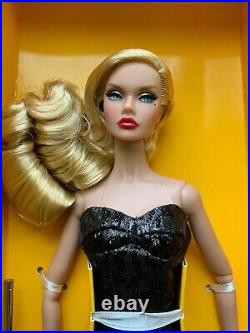 INTEGRITY FASHION ROYALTY Lounge Siren Poppy Parker Dressed Doll