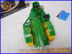 John Deere Pull Motor 1/16 Resin Farm Tractor Replica Collectible by SpecCast