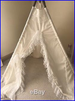 Kids Play Teepee Tent for Girl Princess Floral Classic Ivory Lace Window House