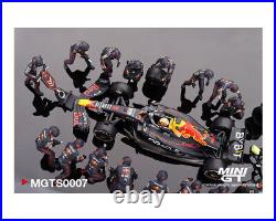 Mini GT 164 Red Bull Racing RB18 #1 Max Verstappen 2022 Abu Dhabi Pit Crew Set