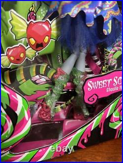 Monster High Sweet Screams Ghoulia yelps Doll