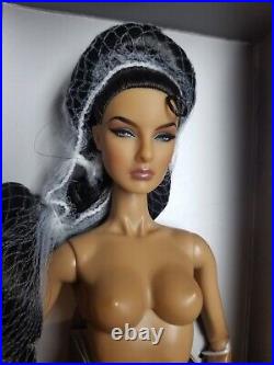 NUDE'UP WITH A TWIST' Agnes Von Weiss Fashion Royalty Doll Integrity Toys 2022