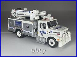 Rare Loose 1/64 Code 3 Nypd New York Police Esv Emergency Services Unit 12552