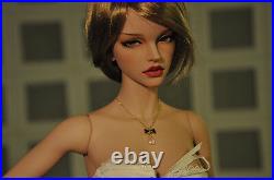 Resin Figures toys gitfs BJD Fashion Girl Free Eyes and Face Up -Peach skin