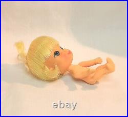 Vintage Liddle Kiddles Baby Liddle Diddle (1966-67) doll crib blanket pillow ++