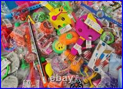 WHOLESALE 1000 Boys/Girls/Unisex Fair/Party Bag Favours/Prizes/Toys FUND RAISING